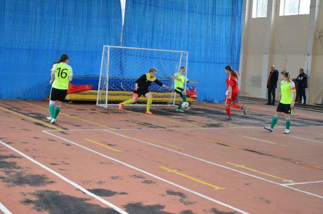 Новини Козятина - фото з Махнівські футзалістки обіграли всіх! Махнівські футзалістки обіграли всіх!, фото №5 на сайті 20minut.ua