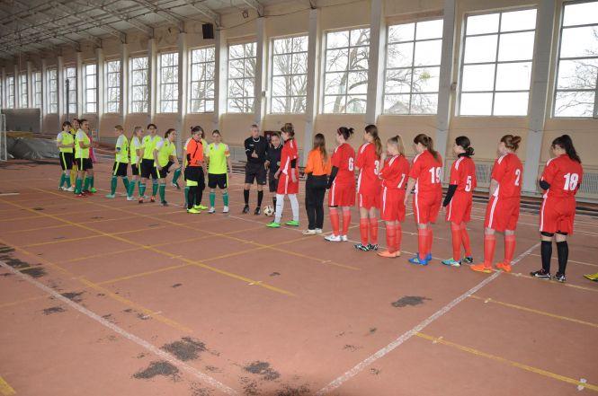 Новини Козятина - фото з Махнівські футзалістки обіграли всіх! Махнівські футзалістки обіграли всіх!, фото №2 на сайті 20minut.ua