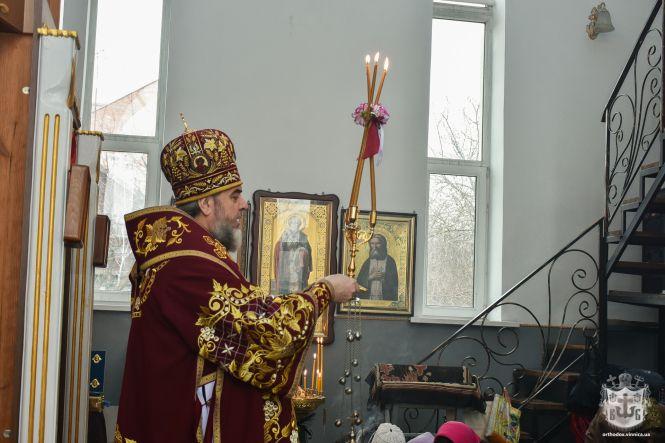 На 40 святих у храмі Серафима Саровського митрополит Симеон звершив Літургію Ранішосвячених Дарів  (ФОТО, ВІДЕО), фото №12 на сайті 20minut.ua