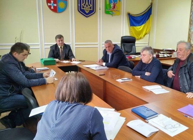 Новини Козятина - фото з Говорили про проблему нестачі коштів для зарплати в Козятинській ЦРЛ Говорили про проблему нестачі коштів для зарплати в Козятинській ЦРЛ, фото №1 на сайті 20minut.ua