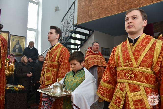 На 40 святих у храмі Серафима Саровського митрополит Симеон звершив Літургію Ранішосвячених Дарів  (ФОТО, ВІДЕО), фото №6 на сайті 20minut.ua