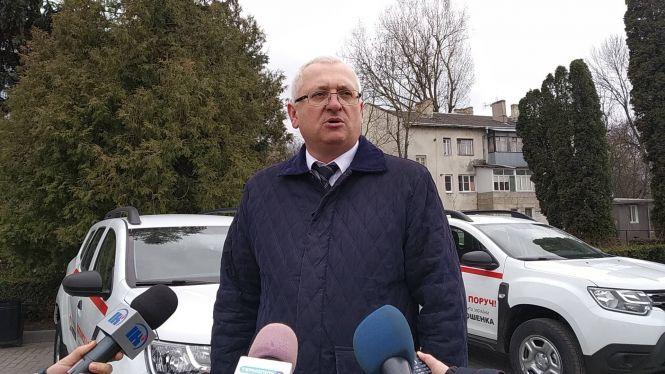 Новини Тернополя - фото з Амбулаторіям сімейної медицини області передали 29 новеньких автомобілів Renault Амбулаторіям сімейної медицини області передали 29 новеньких автомобілів Renault, фото №1 на сайті 20minut.ua