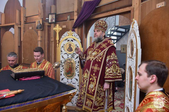На 40 святих у храмі Серафима Саровського митрополит Симеон звершив Літургію Ранішосвячених Дарів  (ФОТО, ВІДЕО), фото №14 на сайті 20minut.ua