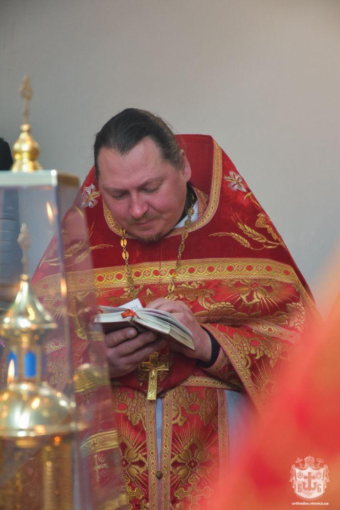 На 40 святих у храмі Серафима Саровського митрополит Симеон звершив Літургію Ранішосвячених Дарів  (ФОТО, ВІДЕО), фото №13 на сайті 20minut.ua