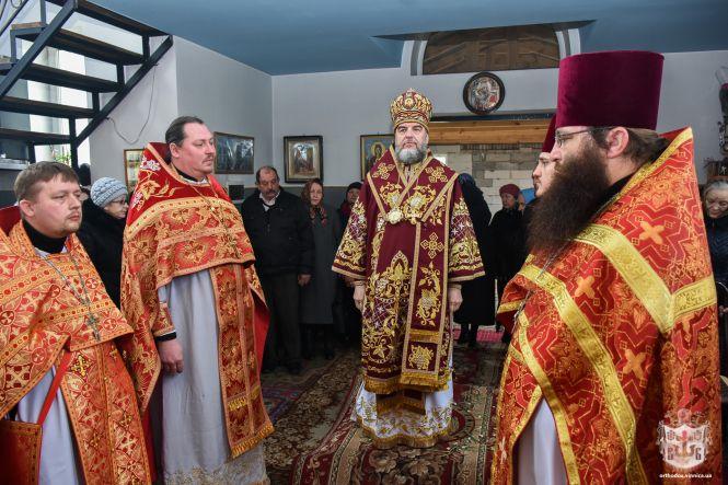 На 40 святих у храмі Серафима Саровського митрополит Симеон звершив Літургію Ранішосвячених Дарів  (ФОТО, ВІДЕО), фото №4 на сайті 20minut.ua