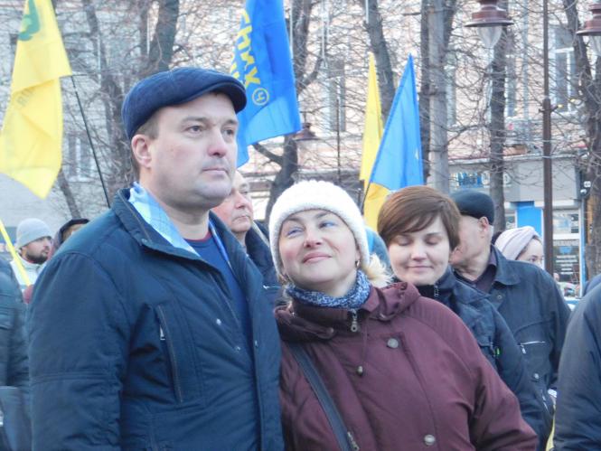 Новини Хмельницького - фото з «Марш Єдності» у Хмельницькому: Гриценко – шанс країни на зміни (прес-служба Анатолія Гриценка) «Марш Єдності» у Хмельницькому: Гриценко – шанс країни на зміни (прес-служба Анатолія Гриценка), фото №15 на сайті vsim.ua