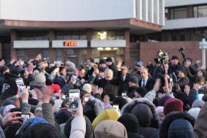 Як кандидат Порошенко говорив про «Армію. Мову. Віру» у Вінниці, фото №1 на сайті 20minut.ua