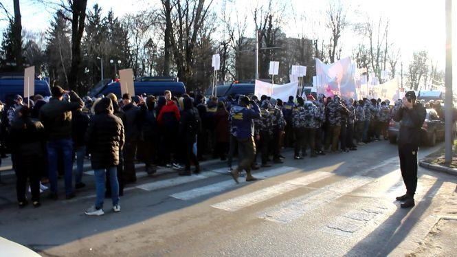 «Шкода, що було мало газу»: активісти Нацкорпусу після бійки з поліцейськими, фото №1 на сайті 20minut.ua