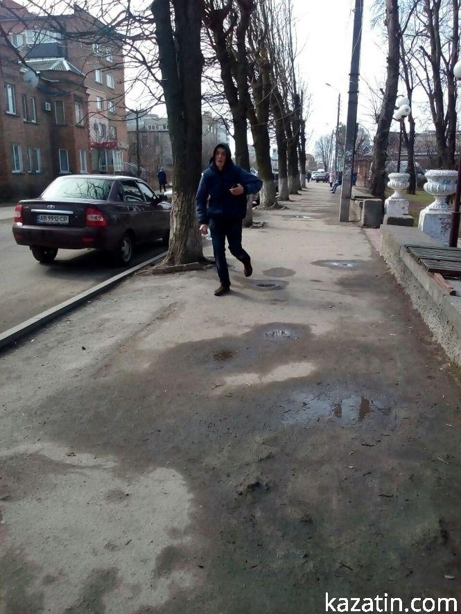 Новини Козятина - фото з Козятин сьогодні, 29 березня: базар і собаки Козятин сьогодні, 29 березня: базар і собаки, фото №3 на сайті 20minut.ua