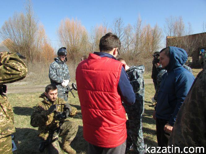 Новини Козятина - фото з З віртуальності в реальність: "сіро-зелені" козятинці грали у пейнтбол З віртуальності в реальність: "сіро-зелені" козятинці грали у пейнтбол, фото №11 на сайті 20minut.ua