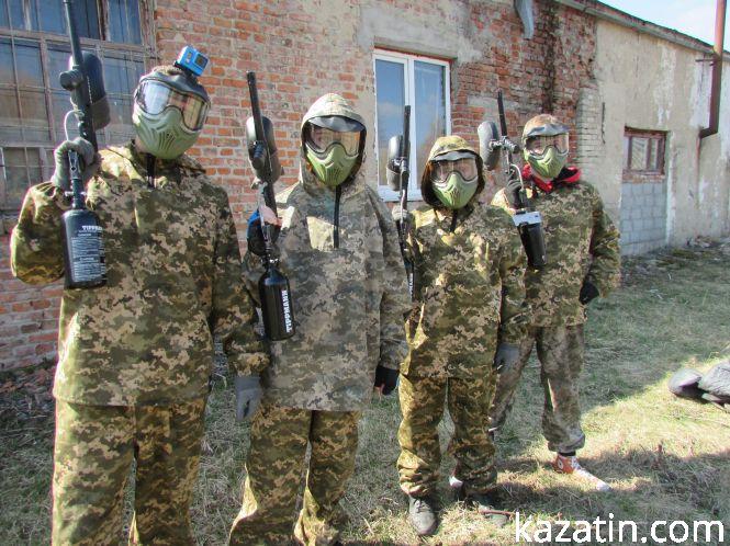 Новини Козятина - фото з З віртуальності в реальність: "сіро-зелені" козятинці грали у пейнтбол З віртуальності в реальність: "сіро-зелені" козятинці грали у пейнтбол, фото №6 на сайті 20minut.ua
