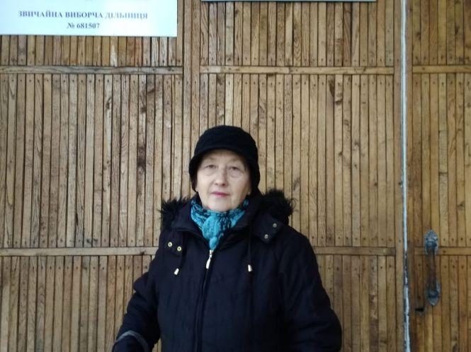 Новини Хмельницького - фото з Перші виборці розповіли, чому так рано прийшли на дільницю Перші виборці розповіли, чому так рано прийшли на дільницю, фото №1 на сайті vsim.ua