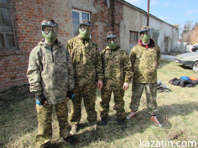 Новини Козятина - фото з З віртуальності в реальність: "сіро-зелені" козятинці грали у пейнтбол З віртуальності в реальність: "сіро-зелені" козятинці грали у пейнтбол, фото №4 на сайті 20minut.ua