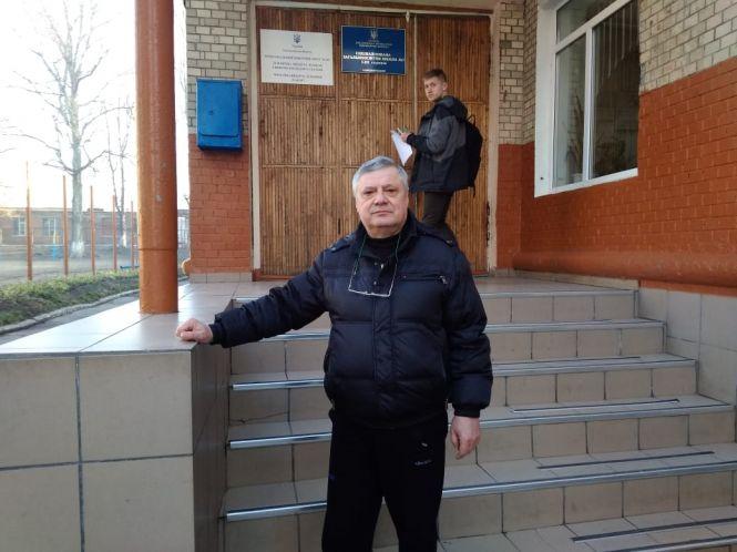 Новини Хмельницького - фото з Перші виборці розповіли, чому так рано прийшли на дільницю Перші виборці розповіли, чому так рано прийшли на дільницю, фото №3 на сайті vsim.ua