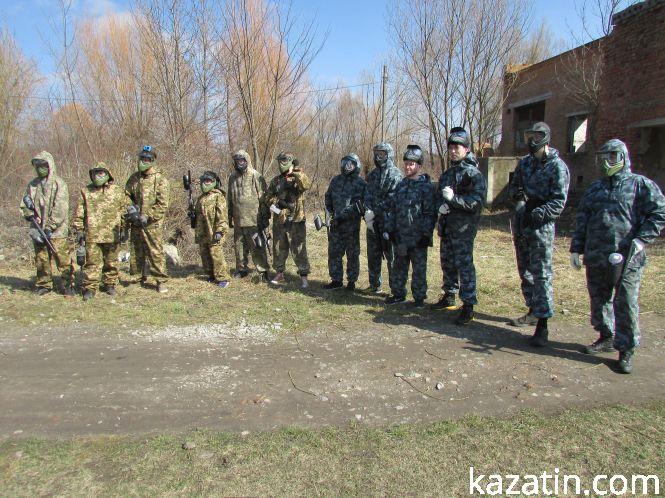Новини Козятина - фото з З віртуальності в реальність: "сіро-зелені" козятинці грали у пейнтбол З віртуальності в реальність: "сіро-зелені" козятинці грали у пейнтбол, фото №8 на сайті 20minut.ua