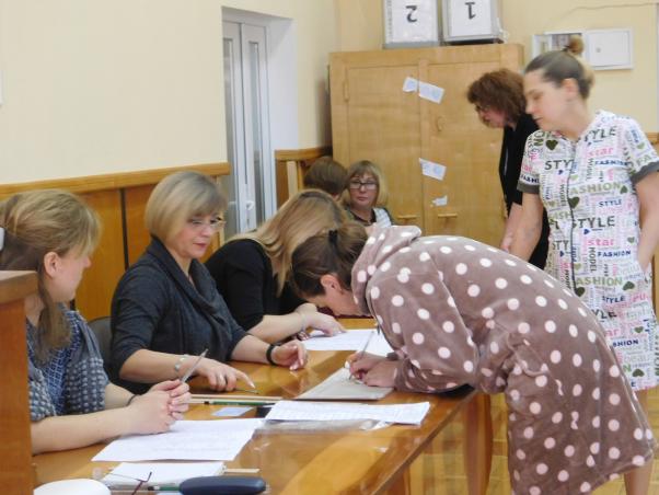 “Мімімішні” вибори: як голосують у хмельницькому пологовому, фото №8 на сайті vsim.ua