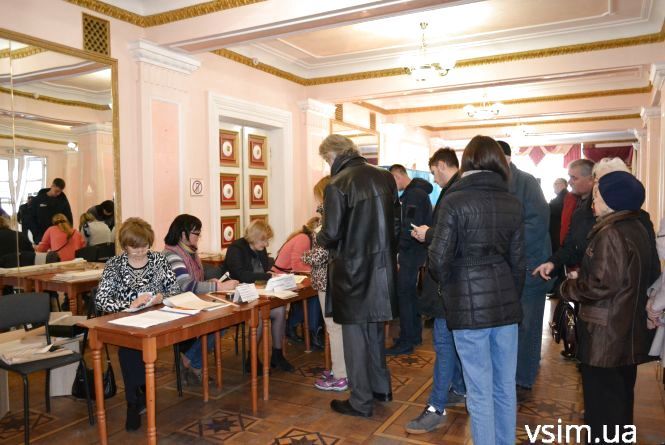 Новини Хмельницького - фото з Військовий марш, студентська гречка та вибори президента: ТОП-5 новин тижня у Хмельницькому Військовий марш, студентська гречка та вибори президента: ТОП-5 новин тижня у Хмельницькому, фото №5 на сайті vsim.ua