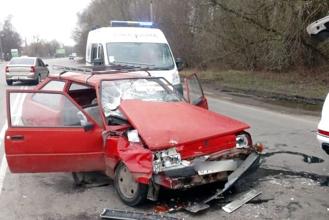 Збитий пішохід та 20 п’яних за кермом: хроніка ДТП у Хмельницькому, фото №1 на сайті vsim.ua