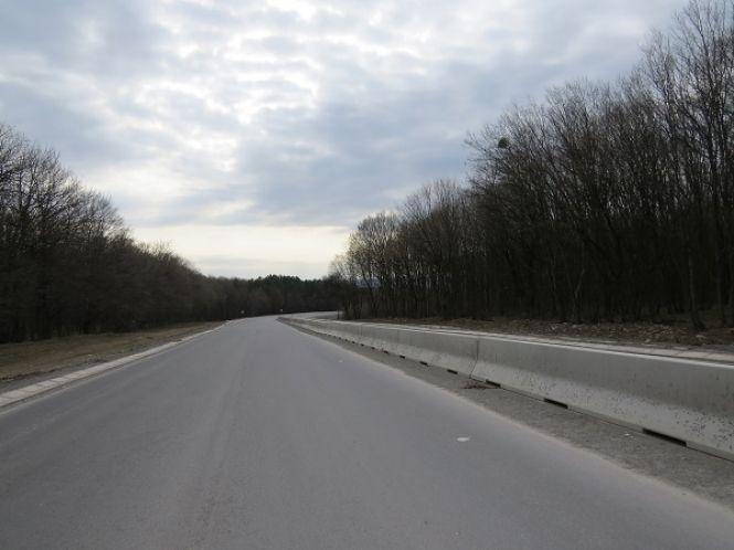 Новини Хмельницького - фото з На "Тещиному язиці" встановили сучасні обмежувачі: як вони виглядають та чи допомагають? На "Тещиному язиці" встановили сучасні обмежувачі: як вони виглядають та чи допомагають?, фото №1 на сайті vsim.ua