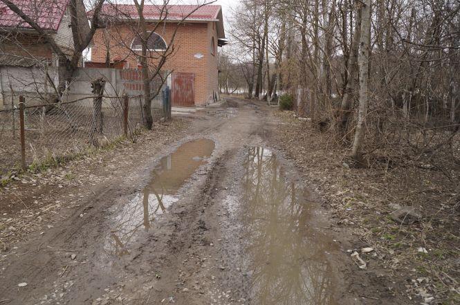 Новини Вінниці - фото з Розкішні маєтки, сміття та «жлобська» гойдалка:  Набережна від Сабарова до Ющенка Розкішні маєтки, сміття та «жлобська» гойдалка:  Набережна від Сабарова до Ющенка, фото №5 на сайті 20minut.ua