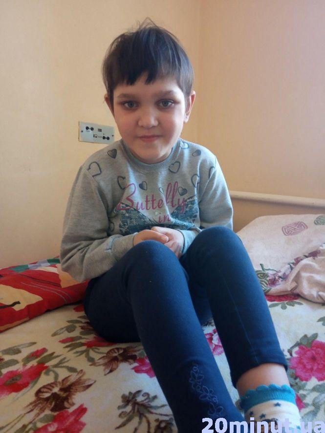 Дев’ятирічна Лерочка бореться з раком понад три роки. Допоможіть врятувати дівчинку, фото №1 на сайті 20minut.ua