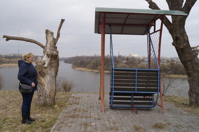 Новини Вінниці - фото з Розкішні маєтки, сміття та «жлобська» гойдалка:  Набережна від Сабарова до Ющенка Розкішні маєтки, сміття та «жлобська» гойдалка:  Набережна від Сабарова до Ющенка, фото №40 на сайті 20minut.ua