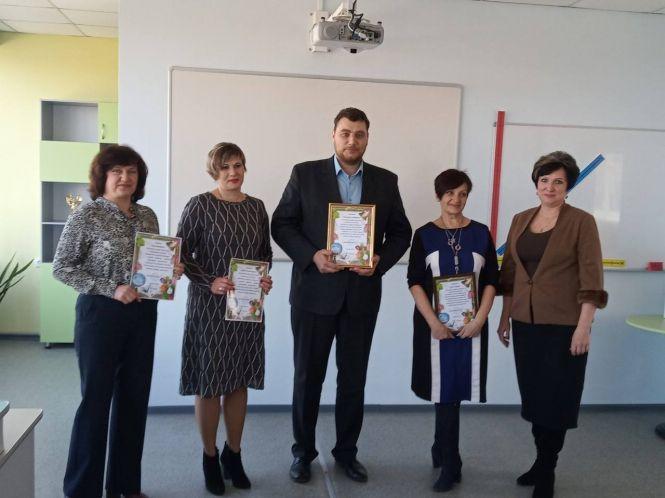 360 тисяч на Інтелект-хаб: у ліцеї-школі  відкрили сучасний кабінеті математики, фото №2 на сайті 20minut.ua