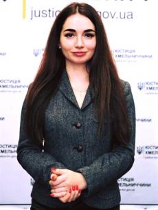 Не винна, а платити мусить: як багатодітна мама Наталія Ревякіна “попала” на гроші у соцзахисті, фото №6 на сайті vsim.ua