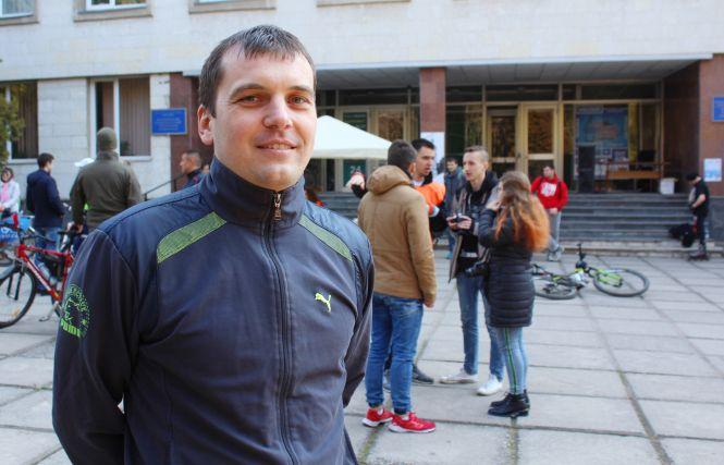 Новини Вінниці - фото з Вінницькі студенти влаштували велозаїзд до Дня спорту (ФОТО, ГІФКИ) Вінницькі студенти влаштували велозаїзд до Дня спорту (ФОТО, ГІФКИ), фото №1 на сайті 20minut.ua