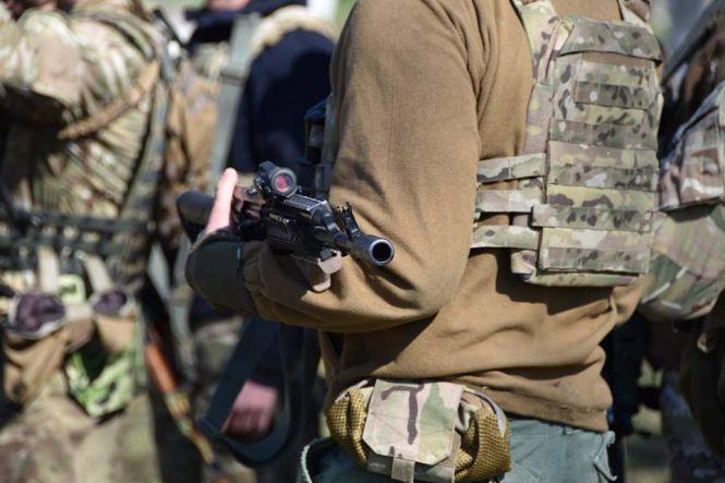 Новини Хмельницького - фото з Як хмельницькі спецпризначенці вчаться зупиняти кровотечу і закривати рани Як хмельницькі спецпризначенці вчаться зупиняти кровотечу і закривати рани, фото №6 на сайті vsim.ua