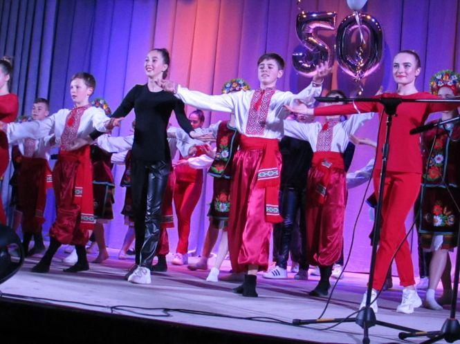 Новини Козятина - фото з "Зорянка Арт" відсвяткувала 50 річний ювілей! "Зорянка Арт" відсвяткувала 50 річний ювілей!, фото №17 на сайті 20minut.ua