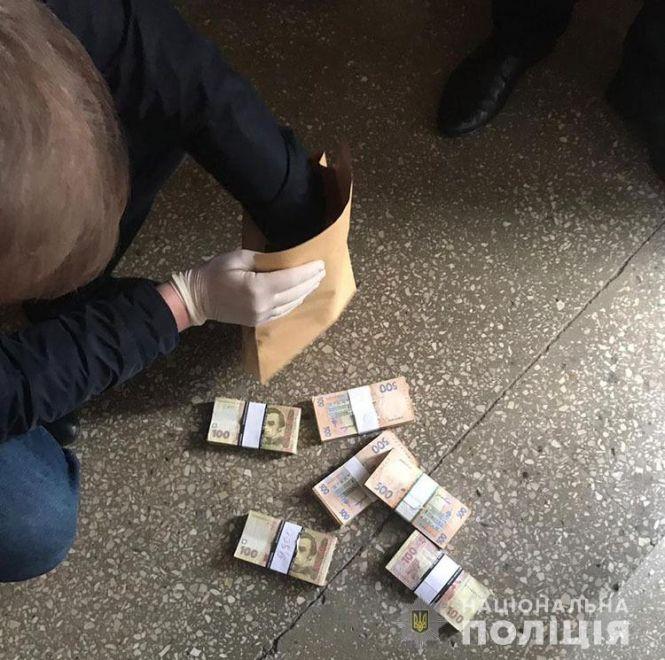 Новини Вінниці - фото з Хабарник з облдержадміністрації. Хто він, за що взяв хабар та скільки Хабарник з облдержадміністрації. Хто він, за що взяв хабар та скільки, фото №4 на сайті 20minut.ua