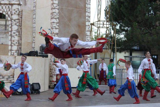 Їхній феномен вивчають науковці всього світу! Сьогодні «Барвінок» вдарить гопака на великому святковому концерті!, фото №2 на сайті 20minut.ua