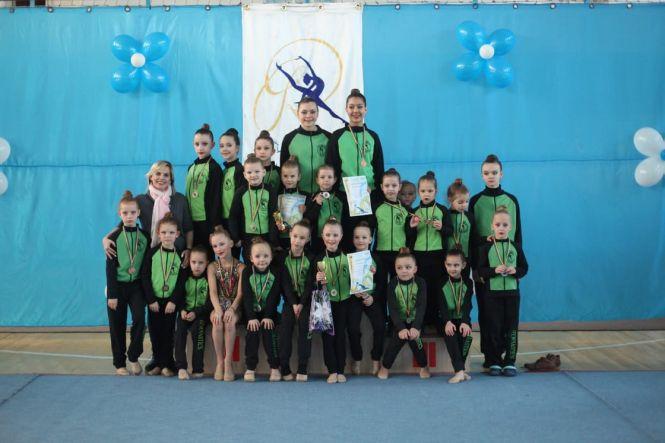 Новини Хмельницького - фото з Свято грації: на чемпіонат до Хмельницького приїдуть сотні гімнасток Свято грації: на чемпіонат до Хмельницького приїдуть сотні гімнасток, фото №1 на сайті vsim.ua