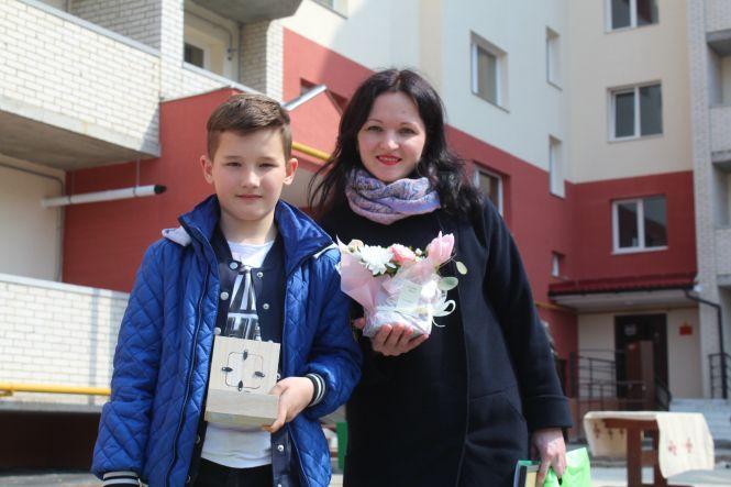 Новини Вінниці - фото з У Академічному роздавали «Доступне житло». Які особливості програми У Академічному роздавали «Доступне житло». Які особливості програми, фото №2 на сайті 20minut.ua