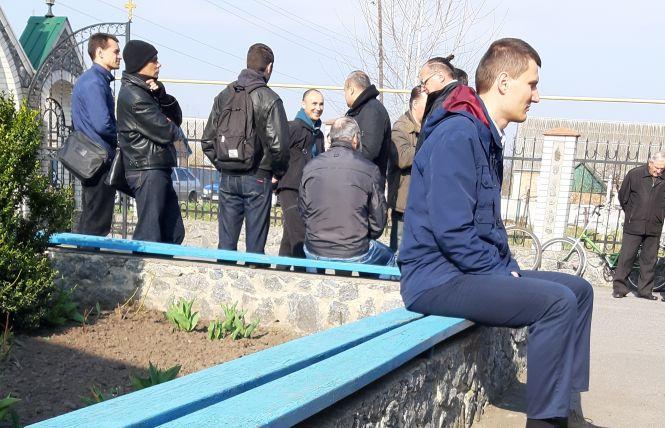 Новини Козятина - фото з Церковні війни: як козятинчани борються за єдину церкву (Оновлено + відео) Церковні війни: як козятинчани борються за єдину церкву (Оновлено + відео), фото №5 на сайті 20minut.ua