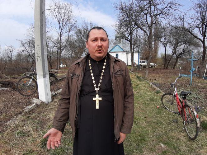 Новини Козятина - фото з Церковні війни: як козятинчани борються за єдину церкву (Оновлено + відео) Церковні війни: як козятинчани борються за єдину церкву (Оновлено + відео), фото №19 на сайті 20minut.ua