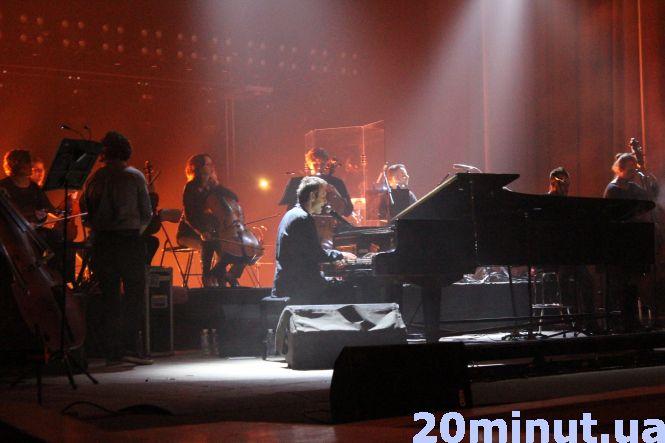 Зал аплодував стоячи: як Святослав Вакарчук виступив з оркестром у Тернополі, фото №1 на сайті 20minut.ua
