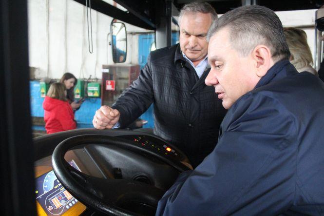 Новий на 100%. Показали тролейбус, який повністю зробили у Вінниці, фото №4 на сайті 20minut.ua