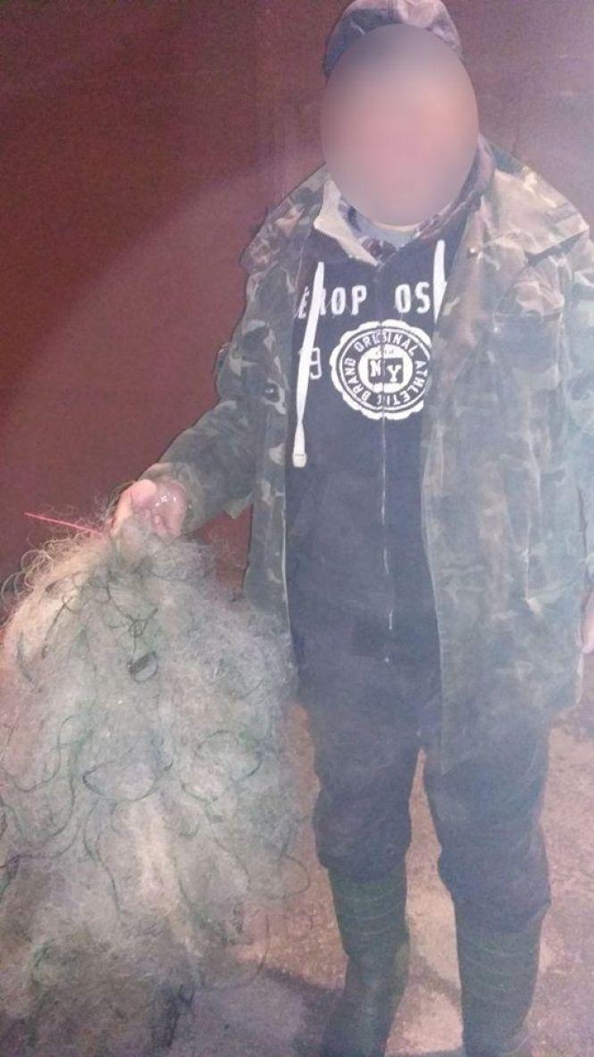 Новини Житомира - фото з На Тетереві поблизу Житомира рибалка незаконно виловив 5 кг риби На Тетереві поблизу Житомира рибалка незаконно виловив 5 кг риби, фото №1 на сайті 20minut.ua