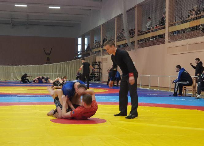 Новини Хмельницького - фото з Хмельничанин серед найкращих на чемпіонаті України з панкратіону Хмельничанин серед найкращих на чемпіонаті України з панкратіону, фото №2 на сайті vsim.ua