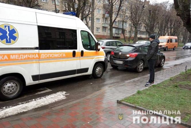 Хроніка ДТП у Хмельницькому: аварійне перехрестя і “п’яні” вихідні, фото №2 на сайті vsim.ua