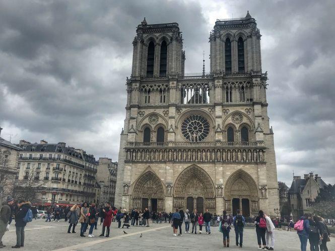 Новини Тернополя - фото з Pray for France… Тернополяни діляться фотографіями Собору Паризької Богоматері Pray for France… Тернополяни діляться фотографіями Собору Паризької Богоматері, фото №3 на сайті 20minut.ua