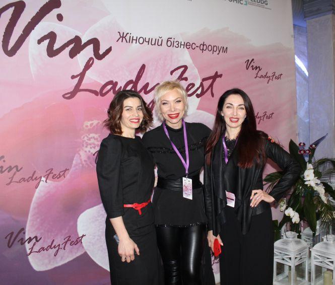 Новини Вінниці - фото з «Давайте розкрутимо землю!» Про що говорили на бізнес-форумі у Вінниці VinLadyFest чоловіки? «Давайте розкрутимо землю!» Про що говорили на бізнес-форумі у Вінниці VinLadyFest чоловіки?, фото №7 на сайті 20minut.ua