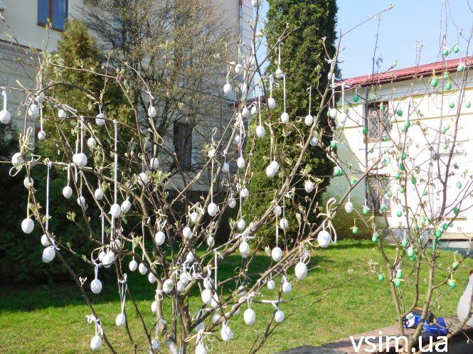 На майдані Незалежності облаштовують нову фотозону, фото №1 на сайті vsim.ua