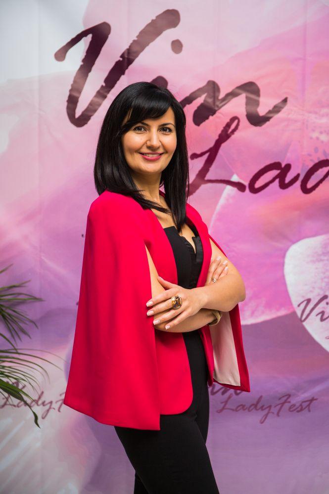 Новини Вінниці - фото з «Давайте розкрутимо землю!» Про що говорили на бізнес-форумі у Вінниці VinLadyFest чоловіки? «Давайте розкрутимо землю!» Про що говорили на бізнес-форумі у Вінниці VinLadyFest чоловіки?, фото №12 на сайті 20minut.ua