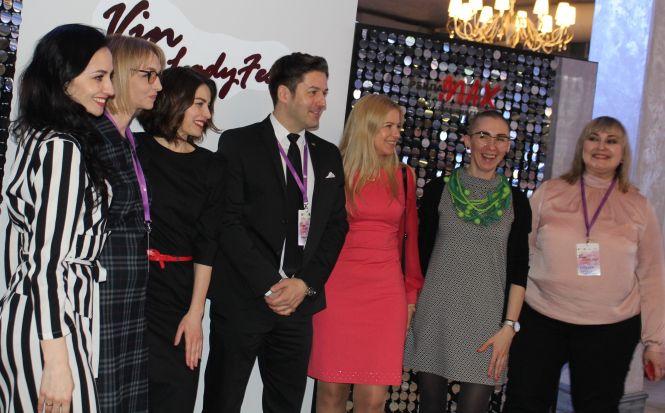 Новини Вінниці - фото з «Давайте розкрутимо землю!» Про що говорили на бізнес-форумі у Вінниці VinLadyFest чоловіки? «Давайте розкрутимо землю!» Про що говорили на бізнес-форумі у Вінниці VinLadyFest чоловіки?, фото №10 на сайті 20minut.ua