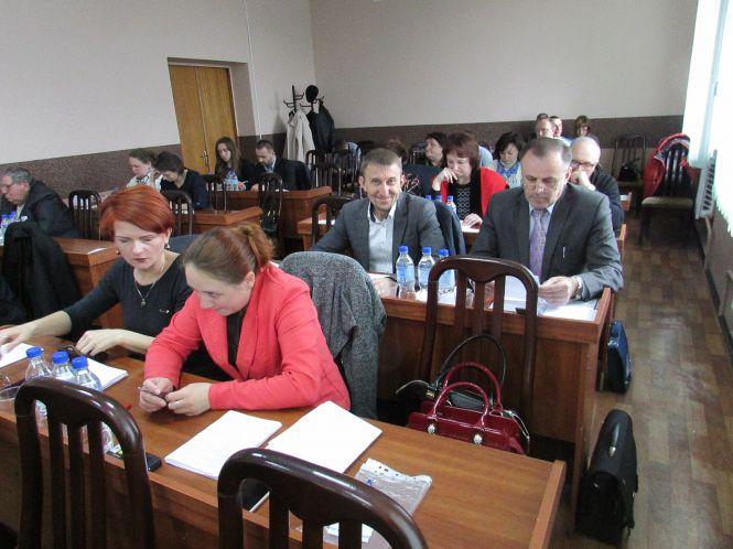 Новини Козятина - фото з Остання сесія міськради: жити стало краще, жити стало веселіше Остання сесія міськради: жити стало краще, жити стало веселіше, фото №2 на сайті 20minut.ua