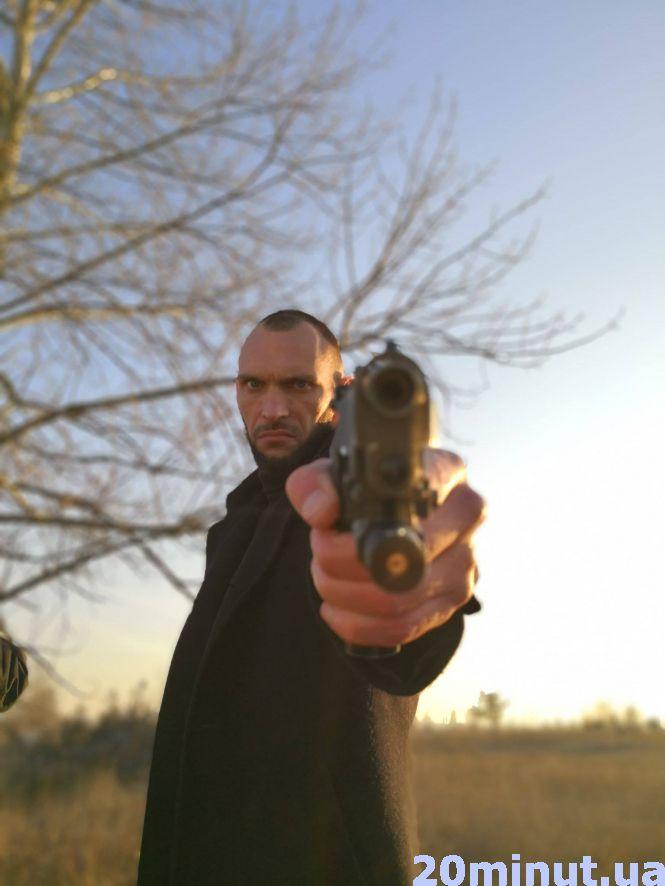 Його не раз збивала машина, в нього стріляли: тернополянин розповів про роботу каскадера, фото №5 на сайті 20minut.ua