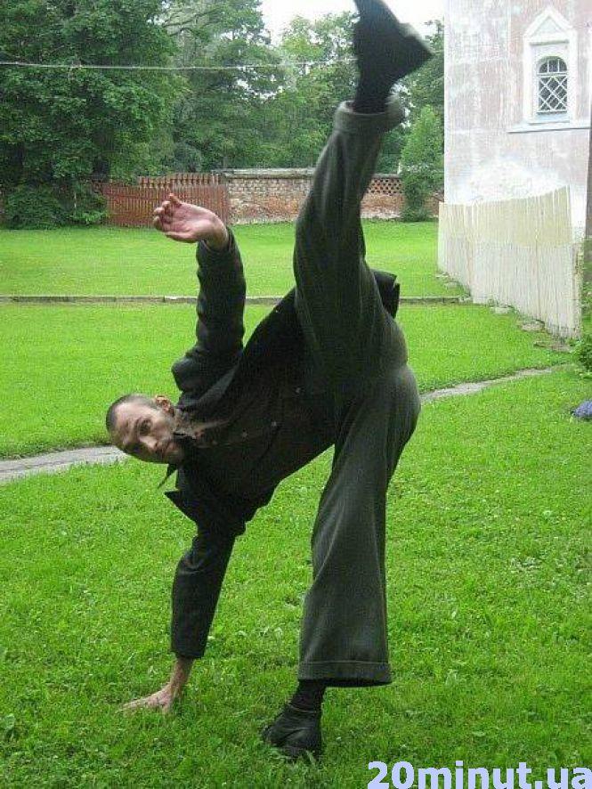 Його не раз збивала машина, в нього стріляли: тернополянин розповів про роботу каскадера, фото №1 на сайті 20minut.ua